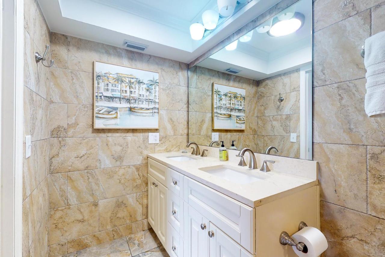 Appartamento Sea Gate 308 Clearwater Beach Esterno foto